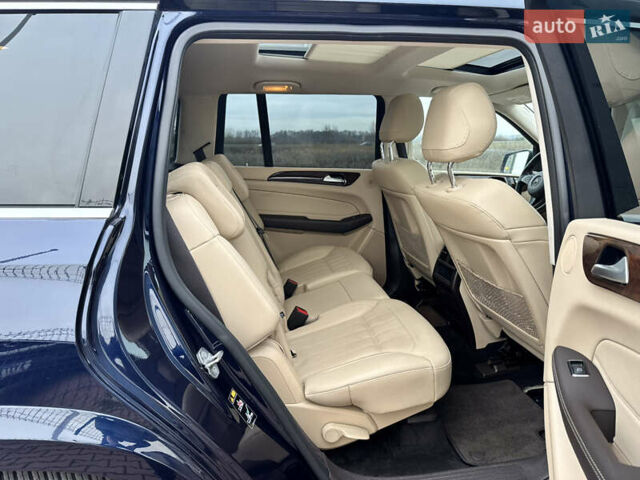 Синий Мерседес ГЛС-Класс, объемом двигателя 3 л и пробегом 52 тыс. км за 33800 $, фото 51 на Automoto.ua