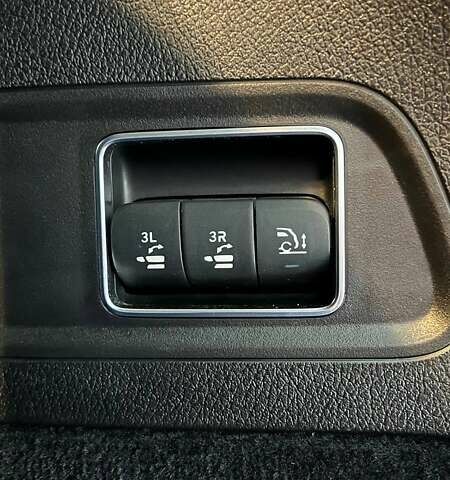 Синий Мерседес ГЛС-Класс, объемом двигателя 3 л и пробегом 66 тыс. км за 75000 $, фото 57 на Automoto.ua