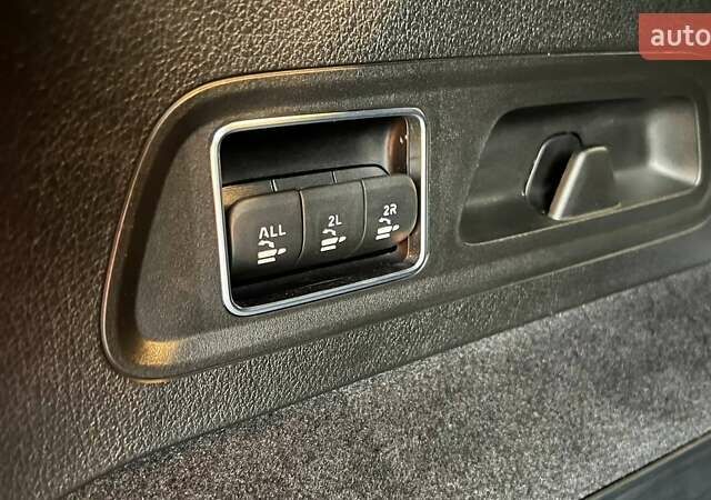 Синий Мерседес ГЛС-Класс, объемом двигателя 3 л и пробегом 66 тыс. км за 75000 $, фото 56 на Automoto.ua