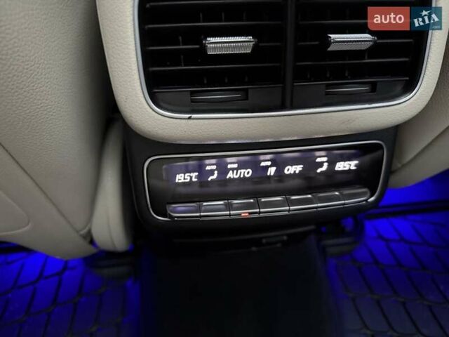 Синій Мерседес ГЛС-Класс, об'ємом двигуна 3 л та пробігом 60 тис. км за 81000 $, фото 31 на Automoto.ua