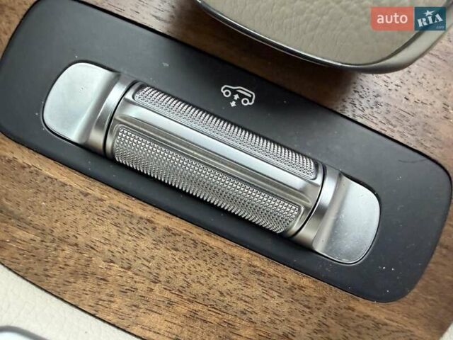 Синий Мерседес ГЛС-Класс, объемом двигателя 3 л и пробегом 60 тыс. км за 77333 $, фото 46 на Automoto.ua