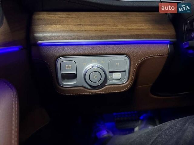 Синий Мерседес ГЛС-Класс, объемом двигателя 2.99 л и пробегом 50 тыс. км за 127500 $, фото 44 на Automoto.ua