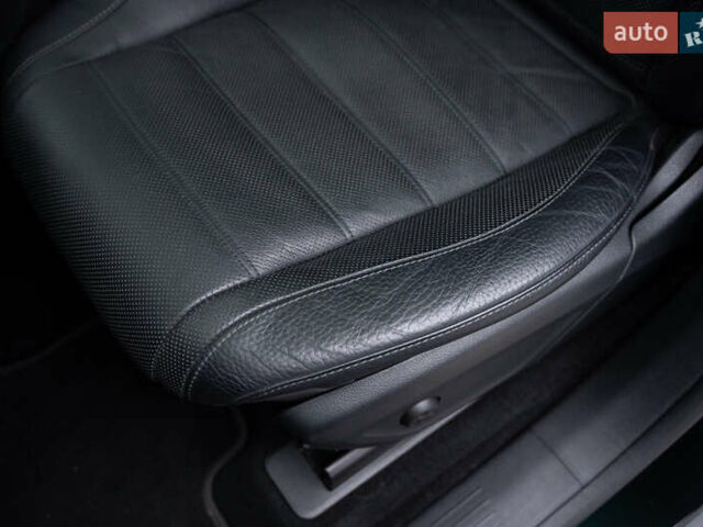 Зелений Мерседес ГЛС-Класс, об'ємом двигуна 2.93 л та пробігом 44 тис. км за 103000 $, фото 15 на Automoto.ua