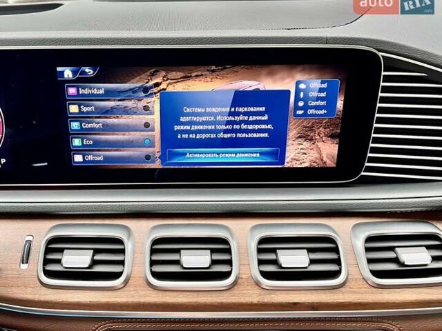 Зелений Мерседес ГЛС-Класс, об'ємом двигуна 2.99 л та пробігом 77 тис. км за 112500 $, фото 49 на Automoto.ua