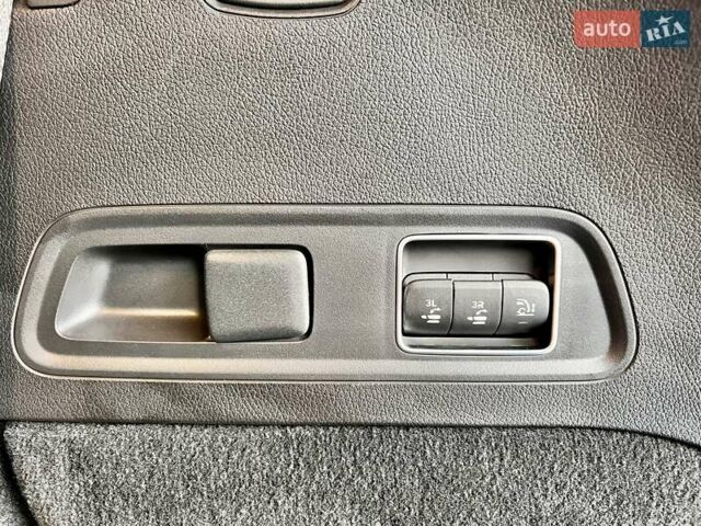 Зелений Мерседес ГЛС-Класс, об'ємом двигуна 2.99 л та пробігом 77 тис. км за 112500 $, фото 18 на Automoto.ua