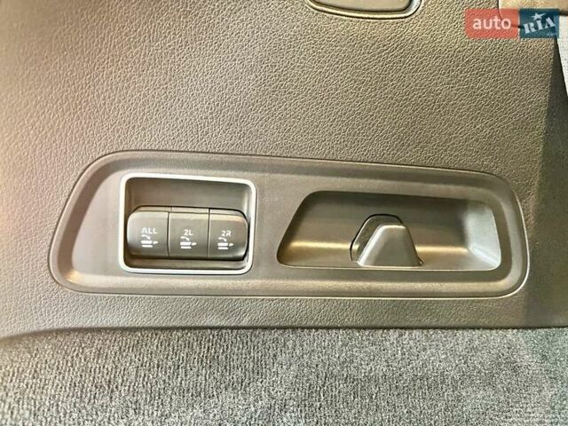 Зелений Мерседес ГЛС-Класс, об'ємом двигуна 2.99 л та пробігом 77 тис. км за 112500 $, фото 17 на Automoto.ua