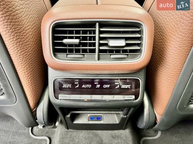 Зелений Мерседес ГЛС-Класс, об'ємом двигуна 2.99 л та пробігом 77 тис. км за 112500 $, фото 35 на Automoto.ua