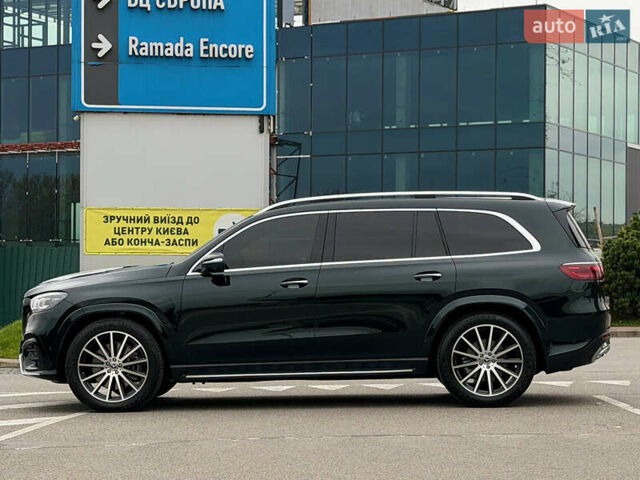 Мерседес ГЛС-Класс 2024 у Києві на Automoto.ua Зелений Мерседес ГЛС-Класс, об'ємом двигуна 2.93 л та пробігом 10 тис. км за 124900 $, фото 3 на Automoto.ua