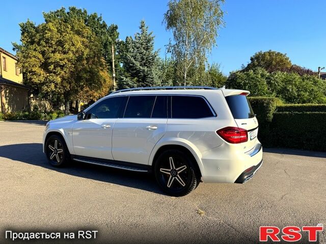 Белый Мерседес ГЛС, объемом двигателя 4.7 л и пробегом 154 тыс. км за 28800 $, фото 9 на Automoto.ua
