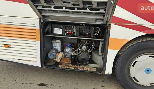 Белый Мерседес Интегро, объемом двигателя 11.97 л и пробегом 600 тыс. км за 40000 $, фото 13 на Automoto.ua