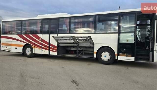 Белый Мерседес Интегро, объемом двигателя 11.97 л и пробегом 600 тыс. км за 40000 $, фото 5 на Automoto.ua