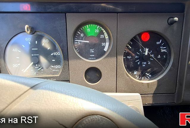 Белый Мерседес ЛН, объемом двигателя 4.3 л и пробегом 0 тыс. км за 8200 $, фото 1 на Automoto.ua