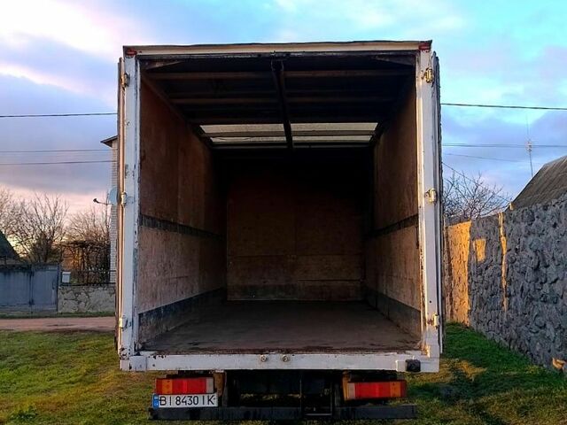 Белый Мерседес ЛН, объемом двигателя 4.2 л и пробегом 100 тыс. км за 6000 $, фото 8 на Automoto.ua