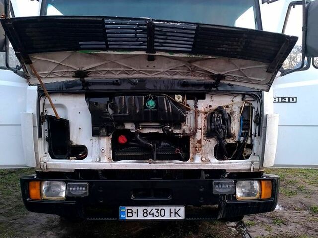 Белый Мерседес ЛН, объемом двигателя 4.2 л и пробегом 100 тыс. км за 6000 $, фото 9 на Automoto.ua