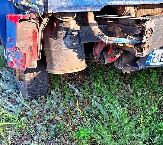 Мерседес ЛН, объемом двигателя 4.3 л и пробегом 0 тыс. км за 3500 $, фото 1 на Automoto.ua