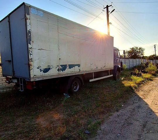 Мерседес ЛН, объемом двигателя 4.3 л и пробегом 0 тыс. км за 3500 $, фото 2 на Automoto.ua