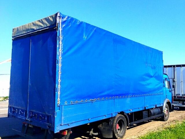 Синий Мерседес ЛН, объемом двигателя 11 л и пробегом 300 тыс. км за 9000 $, фото 3 на Automoto.ua