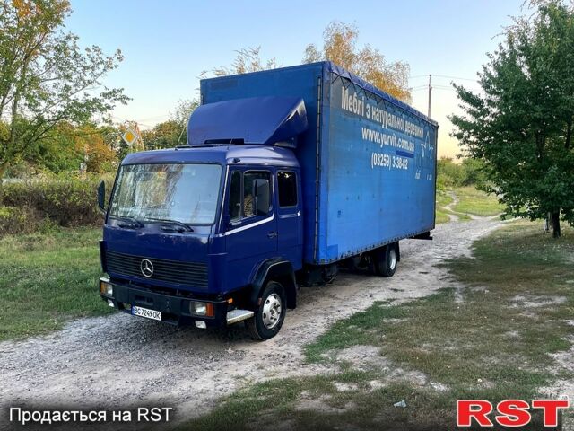Синий Мерседес ЛН, объемом двигателя 6 л и пробегом 237 тыс. км за 7500 $, фото 4 на Automoto.ua