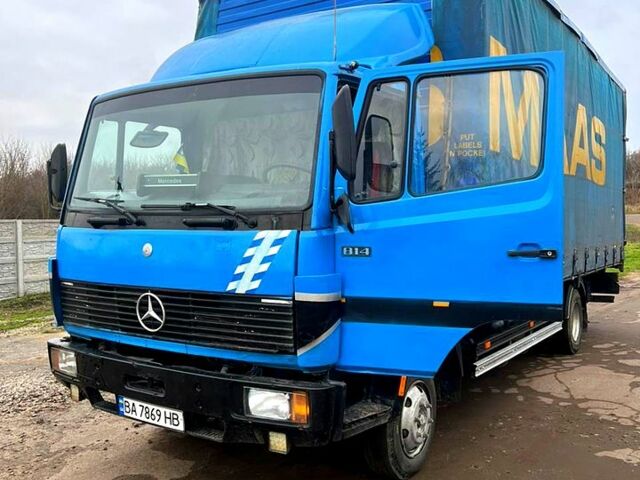 Синий Мерседес ЛН, объемом двигателя 4 л и пробегом 686 тыс. км за 10000 $, фото 7 на Automoto.ua