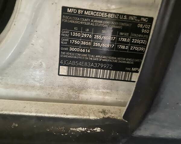 Білий Мерседес М-Клас, об'ємом двигуна 3.2 л та пробігом 180 тис. км за 3333 $, фото 2 на Automoto.ua