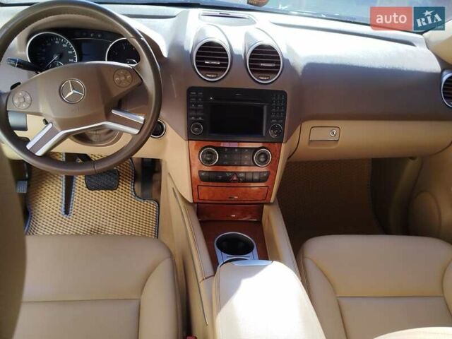 Мерседес М-Класс 2008 в Виннице на Automoto.ua Белый Мерседес М-Класс, объемом двигателя 3.5 л и пробегом 200 тыс. км за 13500 $, фото 11 на Automoto.ua
