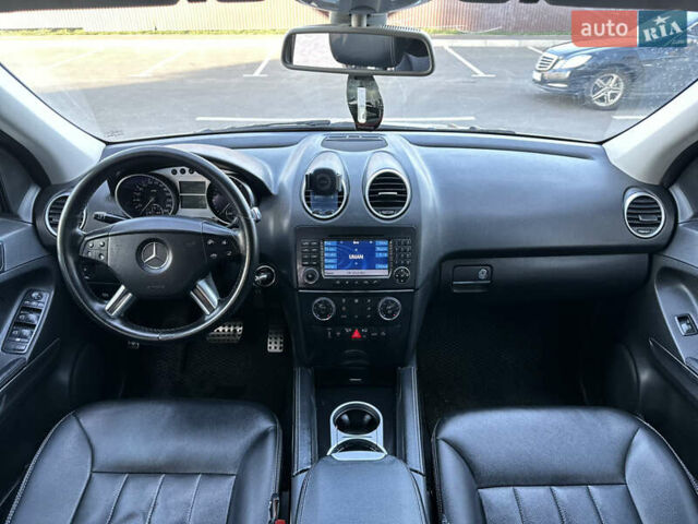 Белый Мерседес М-Класс, объемом двигателя 3 л и пробегом 266 тыс. км за 11650 $, фото 15 на Automoto.ua