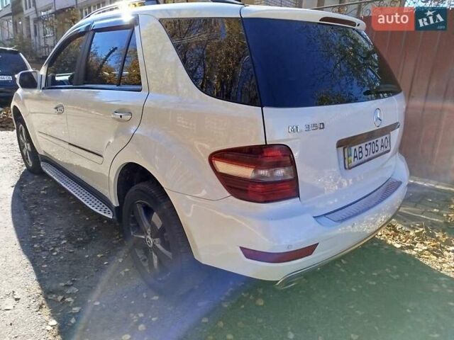Мерседес М-Класс 2008 в Виннице на Automoto.ua Белый Мерседес М-Класс, объемом двигателя 3.5 л и пробегом 200 тыс. км за 13500 $, фото 17 на Automoto.ua