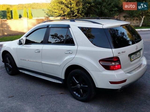 Мерседес М-Класс 2008 в Виннице на Automoto.ua Белый Мерседес М-Класс, объемом двигателя 3.5 л и пробегом 200 тыс. км за 13500 $, фото 2 на Automoto.ua