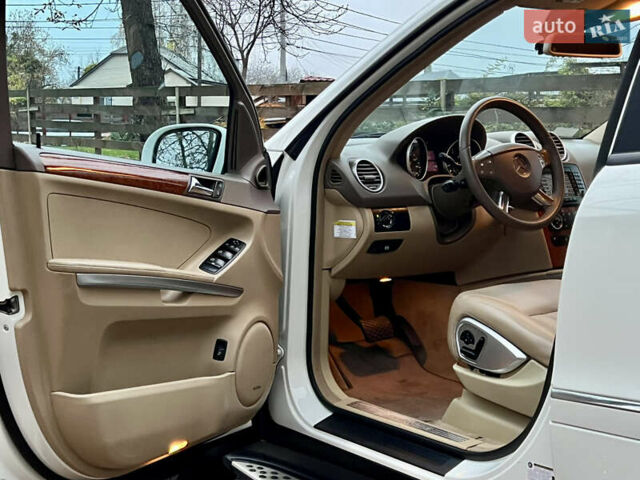 Белый Мерседес М-Класс, объемом двигателя 3.5 л и пробегом 154 тыс. км за 11800 $, фото 13 на Automoto.ua