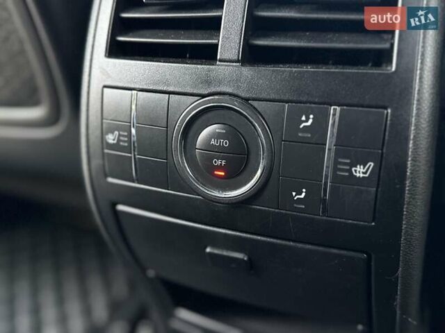 Белый Мерседес М-Класс, объемом двигателя 2.99 л и пробегом 255 тыс. км за 13500 $, фото 65 на Automoto.ua