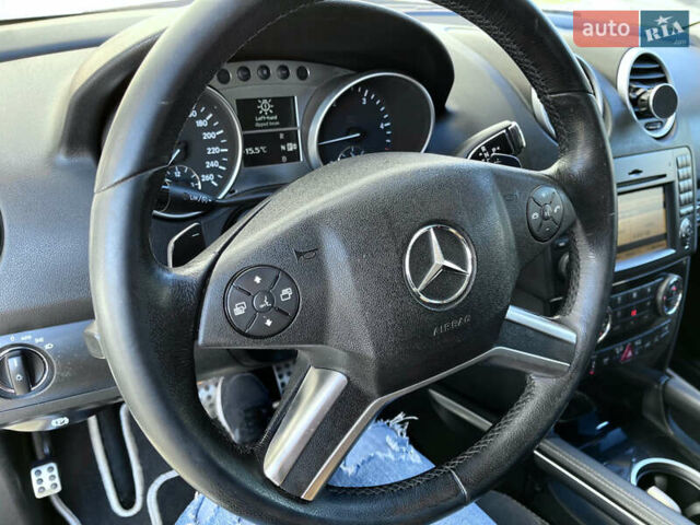 Мерседес М-Класс 2009 в Виннице на Automoto.ua Белый Мерседес М-Класс, объемом двигателя 2.99 л и пробегом 340 тыс. км за 15500 $, фото 16 на Automoto.ua