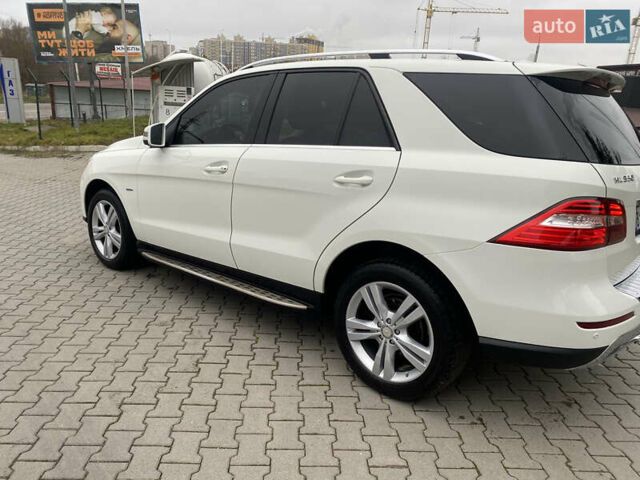 Білий Мерседес М-Клас, об'ємом двигуна 3.5 л та пробігом 195 тис. км за 17550 $, фото 3 на Automoto.ua