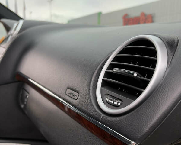 Белый Мерседес М-Класс, объемом двигателя 2.99 л и пробегом 215 тыс. км за 16300 $, фото 5 на Automoto.ua