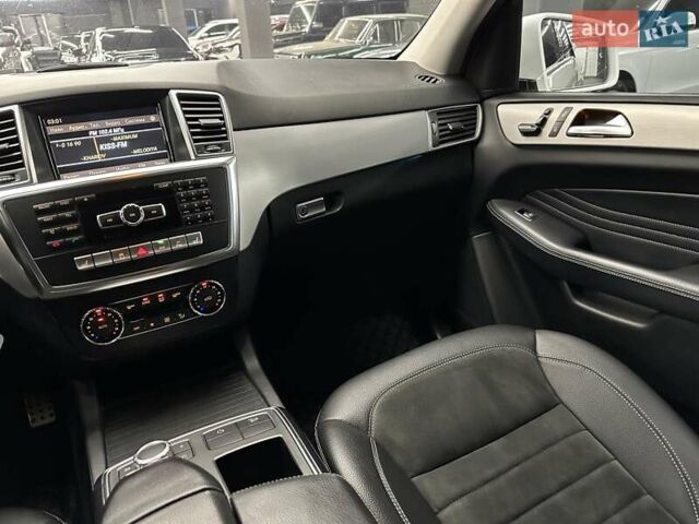 Білий Мерседес М-Клас, об'ємом двигуна 2.14 л та пробігом 183 тис. км за 22500 $, фото 31 на Automoto.ua