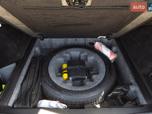 Белый Мерседес М-Класс, объемом двигателя 2.99 л и пробегом 193 тыс. км за 23000 $, фото 44 на Automoto.ua