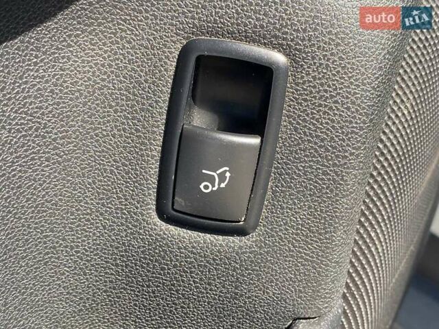 Білий Мерседес М-Клас, об'ємом двигуна 2.99 л та пробігом 312 тис. км за 15690 $, фото 28 на Automoto.ua