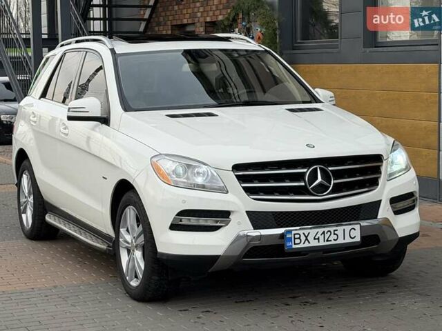 Белый Мерседес М-Класс, объемом двигателя 3.5 л и пробегом 196 тыс. км за 21500 $, фото 14 на Automoto.ua