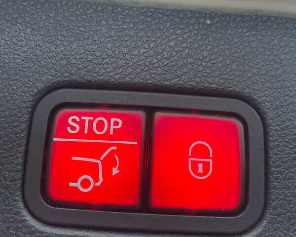 Білий Мерседес М-Клас, об'ємом двигуна 2.99 л та пробігом 165 тис. км за 20999 $, фото 53 на Automoto.ua