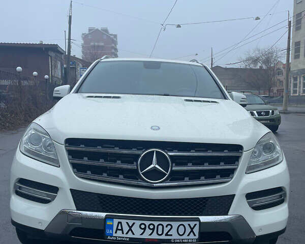 Білий Мерседес М-Клас, об'ємом двигуна 2.99 л та пробігом 165 тис. км за 20999 $, фото 35 на Automoto.ua