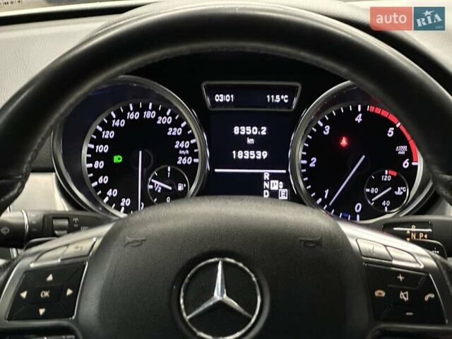 Білий Мерседес М-Клас, об'ємом двигуна 2.14 л та пробігом 183 тис. км за 22500 $, фото 29 на Automoto.ua