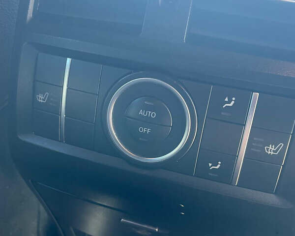 Белый Мерседес М-Класс, объемом двигателя 2.99 л и пробегом 165 тыс. км за 20999 $, фото 11 на Automoto.ua