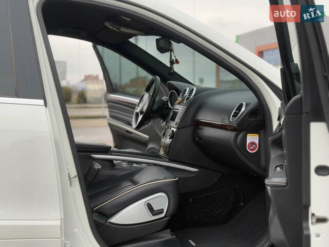 Белый Мерседес М-Класс, объемом двигателя 2.99 л и пробегом 215 тыс. км за 16300 $, фото 1 на Automoto.ua