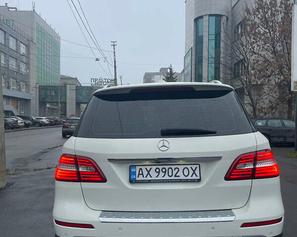 Білий Мерседес М-Клас, об'ємом двигуна 2.99 л та пробігом 165 тис. км за 20999 $, фото 14 на Automoto.ua