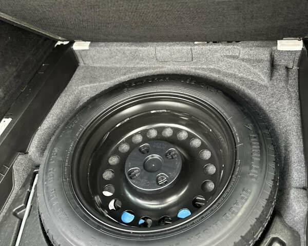 Білий Мерседес М-Клас, об'ємом двигуна 2.99 л та пробігом 185 тис. км за 18500 $, фото 9 на Automoto.ua