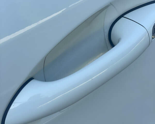 Білий Мерседес М-Клас, об'ємом двигуна 3 л та пробігом 144 тис. км за 14999 $, фото 36 на Automoto.ua