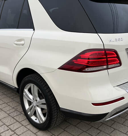 Білий Мерседес М-Клас, об'ємом двигуна 2.99 л та пробігом 194 тис. км за 22500 $, фото 6 на Automoto.ua