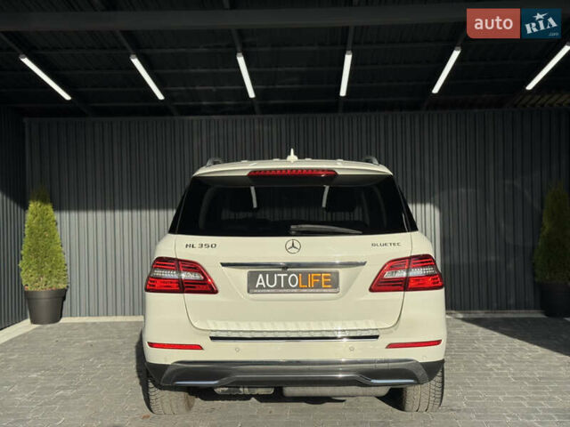 Білий Мерседес М-Клас, об'ємом двигуна 2.99 л та пробігом 202 тис. км за 24500 $, фото 4 на Automoto.ua