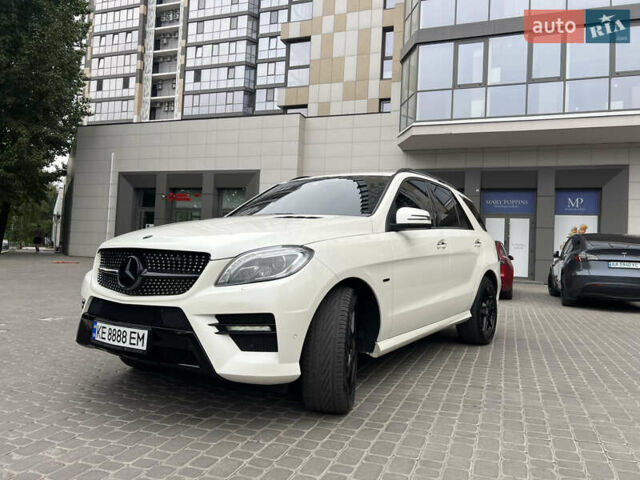 Білий Мерседес М-Клас, об'ємом двигуна 2.99 л та пробігом 195 тис. км за 22500 $, фото 19 на Automoto.ua