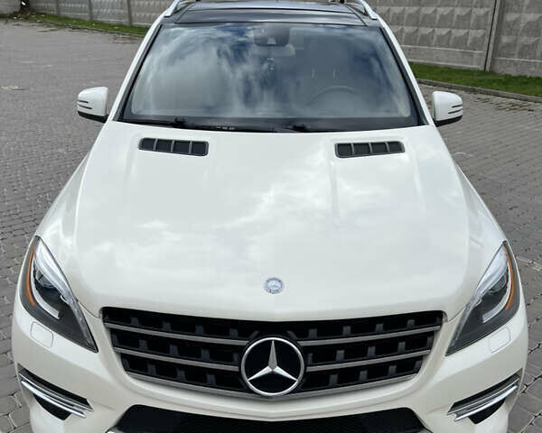 Мерседес М-Класс 2012 в Первомайск на Automoto.ua Белый Мерседес М-Класс, объемом двигателя 3 л и пробегом 220 тыс. км за 22888 $, фото 2 на Automoto.ua