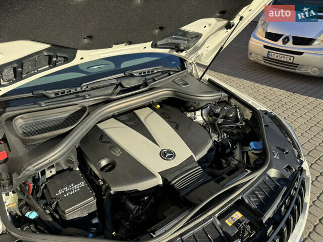 Білий Мерседес М-Клас, об'ємом двигуна 2.99 л та пробігом 261 тис. км за 20900 $, фото 47 на Automoto.ua
